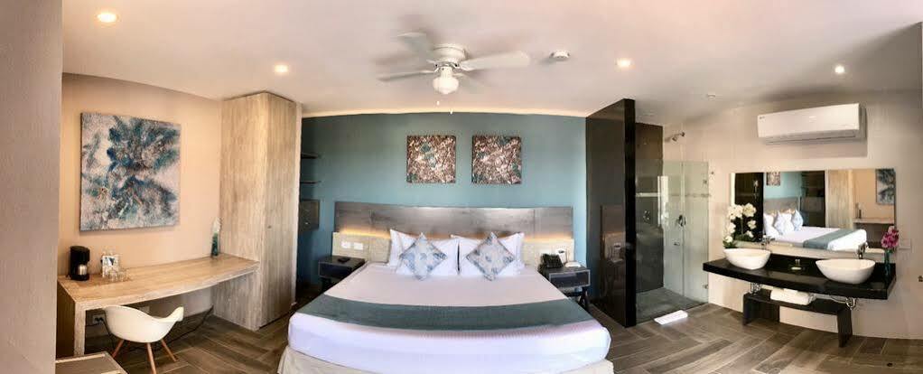 Bfh Attraction Deluxe Hotel Playa del Carmen Exteriör bild